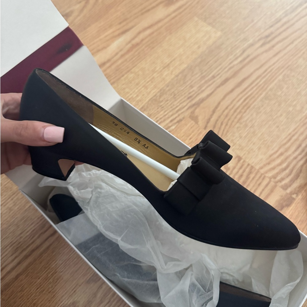 Idea studio heels